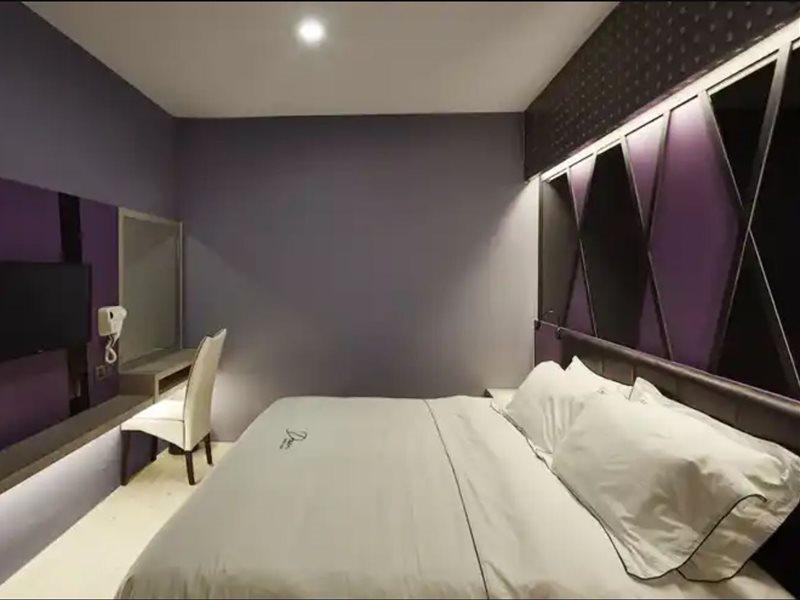 Dream Luxury Hotel Muar Exterior foto