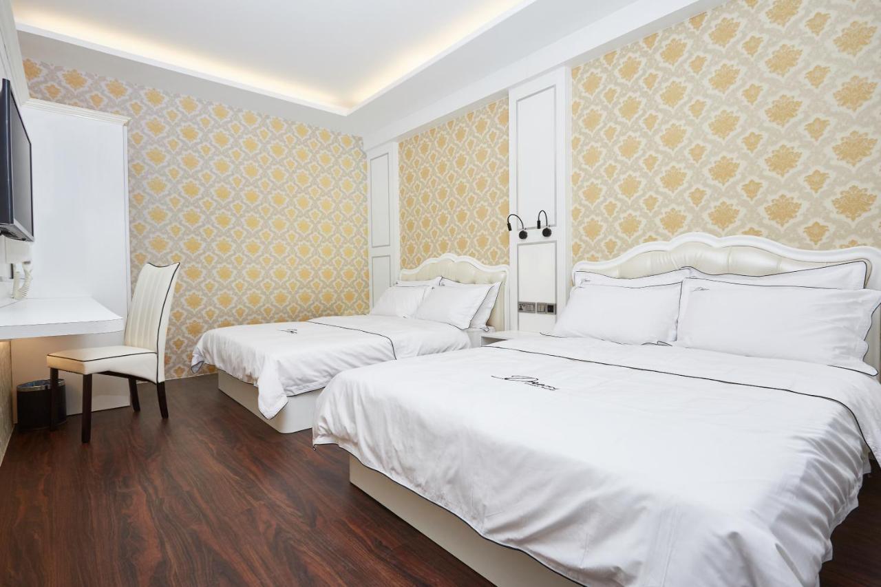 Dream Luxury Hotel Muar Exterior foto
